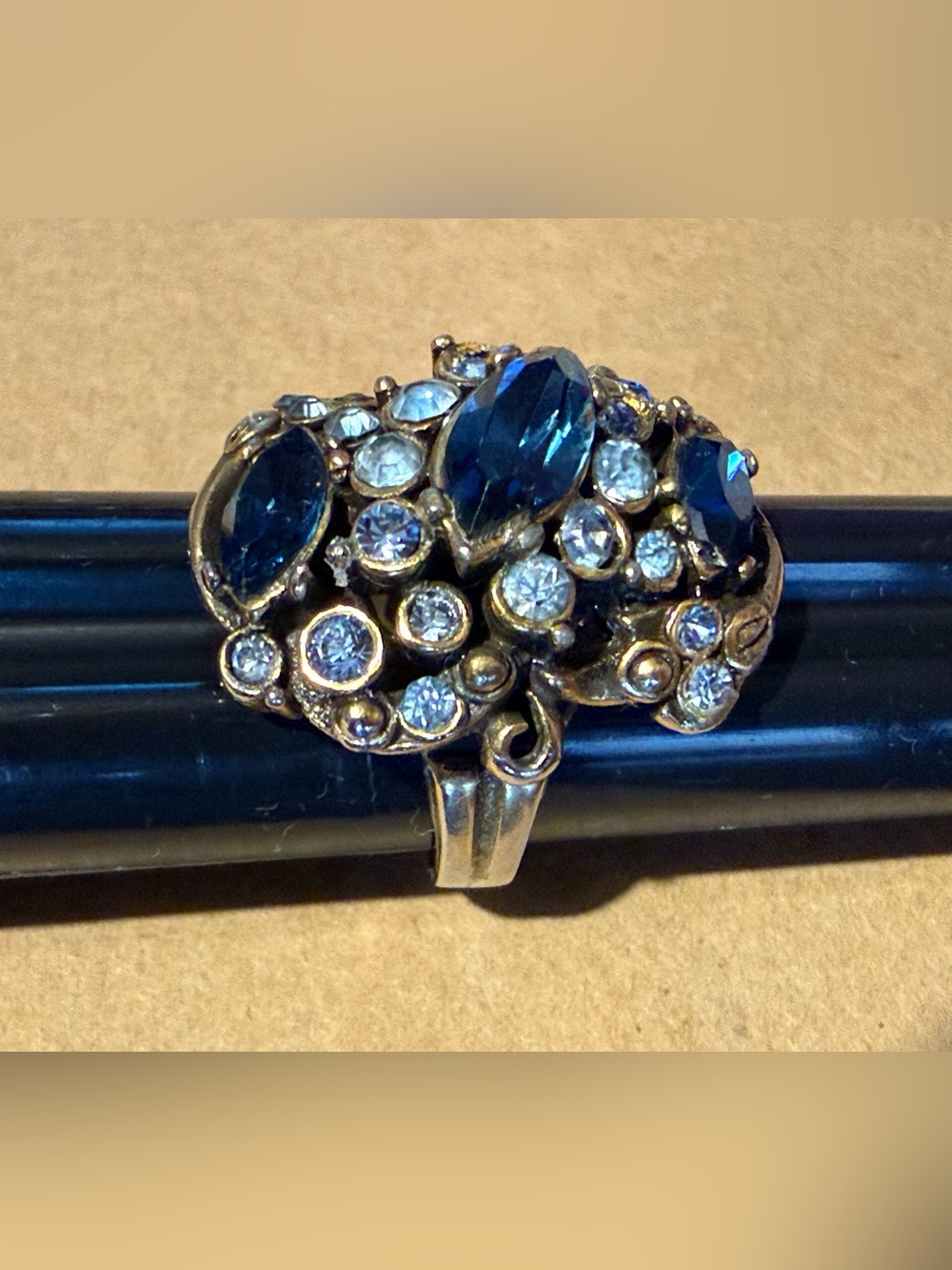 Vintage Hollycraft Blue Crystal Cluster Ring - Women Jewelry